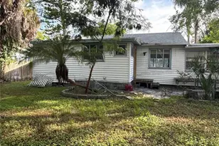 7011 Hibiscus Ave S, South Pasadena, FL 33707 - Photo 4