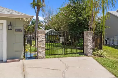 1910 Lee Wood Court, Saint Cloud, FL 34772 - Photo 2