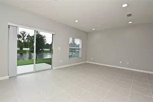 318 Cape Honeysuckle Pl, Sanford, FL 32771 - Photo 8