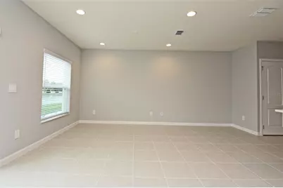 318 Cape Honeysuckle Place, Sanford, FL 32771 - Photo 10