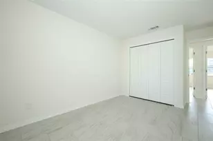 6950 Edgefield Ln, Orlando, FL 32822 - Photo 14