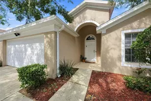 510 Castlemain Cir, Davenport, FL 33897 - Photo 2