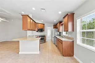 11972 Kajetan Ln, Orlando, FL 32827 - Photo 12