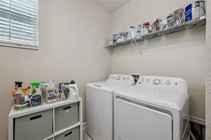 2927 Sentence St, Kissimmee, FL 34746 - Photo 34