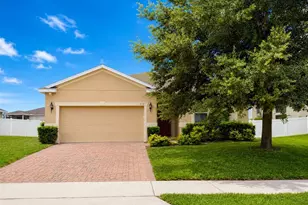 908 Glazebrook Loop, Orange City, FL 32763 - Photo 2