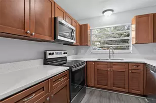 26430 Sleepy Hollow St, Mount Plymouth, FL 32776 - Photo 4