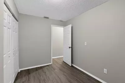 26430 Sleepy Hollow Street, Mount Plymouth, FL 32776 - Photo 18