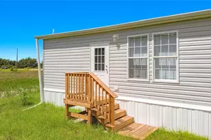 19983 NW 242nd St, Okeechobee, FL 34972 - Photo 2
