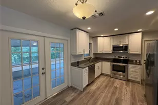 5825 Lullaby Ln, Orlando, FL 32810 - Photo 4