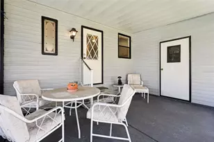 1615 Pinehurst Dr, Lady Lake, FL 32159 - Photo 20
