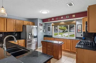1638 Sunset Village Blvd, Clermont, FL 34711 - Photo 8