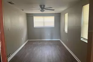 2337 N Crystal Lake Dr, Lakeland, FL 33801 - Photo 12