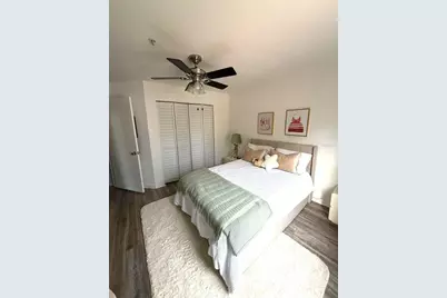 7360 Westpointe Boulevard #127, Orlando, FL 32835 - Photo 12