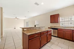 1469 Salisbury Dr, Winter Haven, FL 33881 - Photo 10