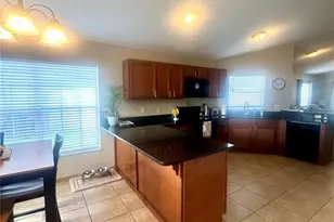 2412 Sonja Ct, Kissimmee, FL 34743 - Photo 8