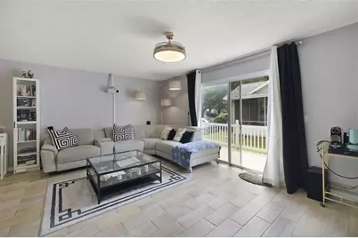 942 Sykes Court #101, Orlando, FL 32828 - Photo 4