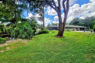 5370 Whispering Pine Cir, Saint Cloud, FL 34771 - Photo 8
