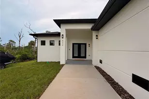 8212 Leafy Way, Port Charlotte, FL 33981 - Photo 8