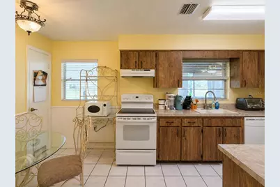 2777 Green Meadow Circle, Kissimmee, FL 34741 - Photo 10