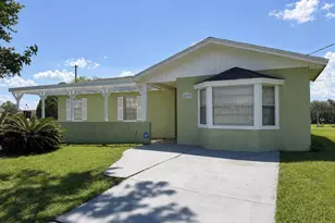 2777 Green Meadow Cir, Kissimmee, FL 34741 - Photo 4