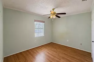 2777 Green Meadow Cir, Kissimmee, FL 34741 - Photo 26