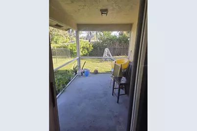 1023 NW 6th Avenue, Boynton Beach, FL 33426 - Photo 26