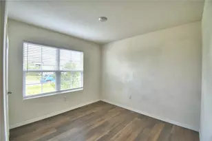 5628 Siltstone St, Lakeland, FL 33811 - Photo 10