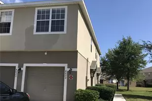 4020 Pemberly Pines Cir, Saint Cloud, FL 34769 - Photo 2