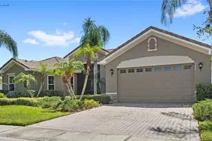 3553 Somerset Cir, Kissimmee, FL 34746 - Photo 4
