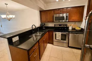 1123 Elmwood St, Orlando, FL 32801 - Photo 6