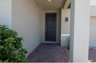 3198 Viceroy Ct, Poinciana, FL 34759 - Photo 2