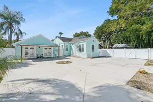 317 E Main St, Tavares, FL 32778 - Photo 40