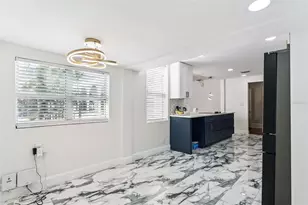 317 E Main St, Tavares, FL 32778 - Photo 10
