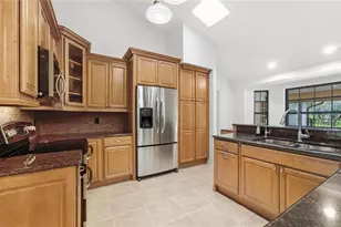 7141 Wooded Village Ln, Orlando, FL 32835 - Photo 24