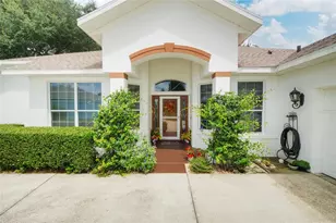 365 W Barclay Ct, Beverly Hills, FL 34465 - Photo 10