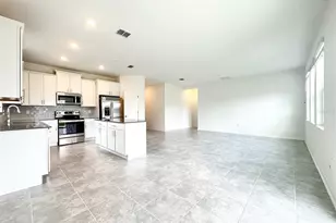 719 Grove St, Winter Haven, FL 33881 - Photo 6
