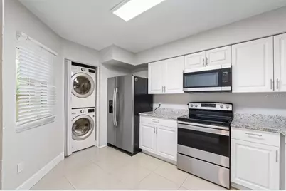 4304 Middlebrook Road #4304, Orlando, FL 32811 - Photo 4