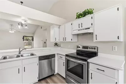 2272 Bridgewood Trail, Orlando, FL 32818 - Photo 14