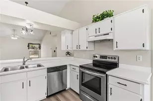 2272 Bridgewood Trail, Orlando, FL 32818 - Photo 14
