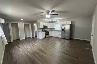 527 Hill St, Eustis, FL 32726 - Photo 8