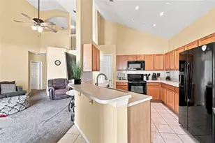 2915 Blooming Alamanda Loop, Kissimmee, FL 34747 - Photo 8