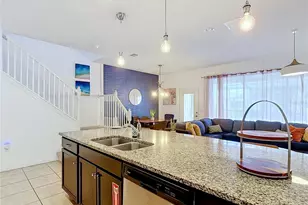 8891 Geneve Ct, Kissimmee, FL 34747 - Photo 6