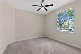3919 Peppervine Dr, Orlando, FL 32828 - Photo 4