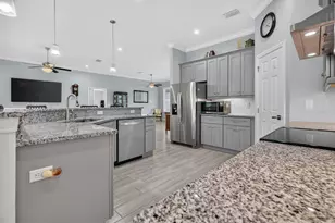 18602 Reynolds Pkwy, Orlando, FL 32833 - Photo 20