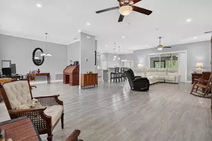18602 Reynolds Pkwy, Orlando, FL 32833 - Photo 10