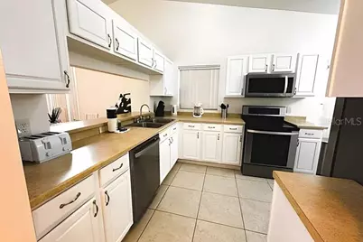 3129 Bear Path, Kissimmee, FL 34746 - Photo 4