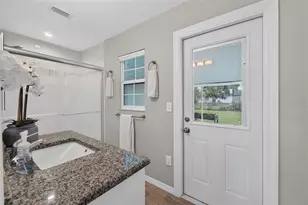 3250 Laurel Dr, Mount Dora, FL 32757 - Photo 16
