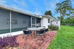 3250 Laurel Dr, Mount Dora, FL 32757 - Photo 36
