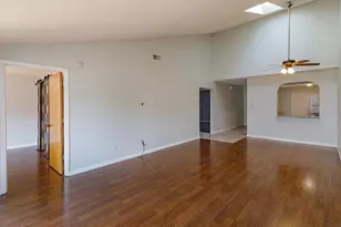5429 Vineland Rd, Orlando, FL 32811 - Photo 12