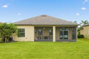 3756 Cobblestone Ln, Port Charlotte, FL 33980 - Photo 8